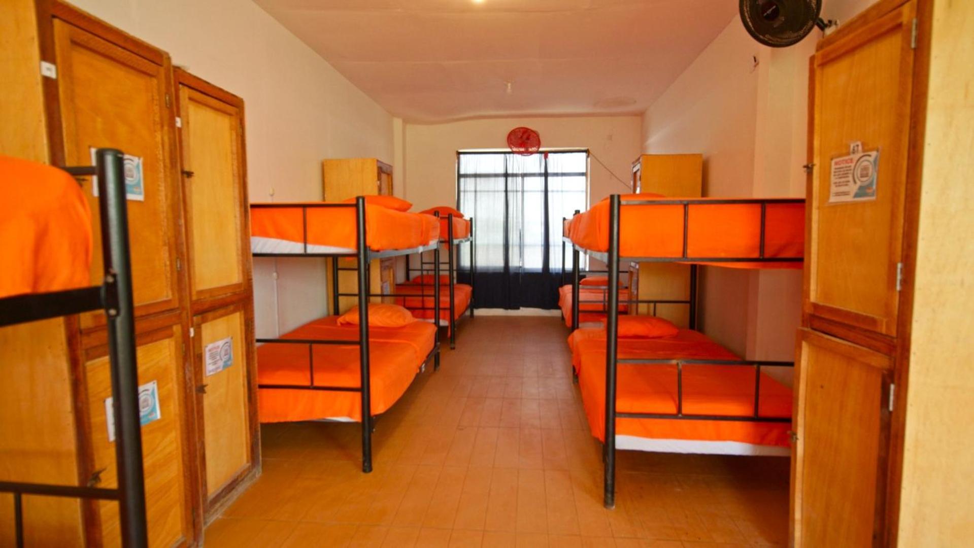 Albergue The Point Máncora